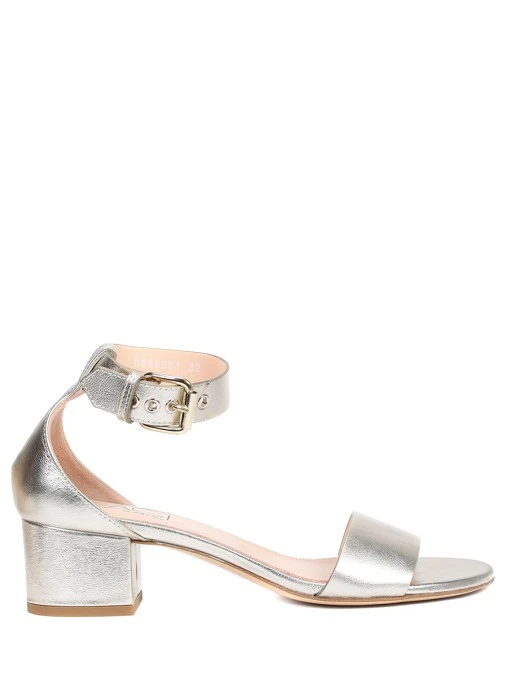 Босоножки кожаные Lala AGL