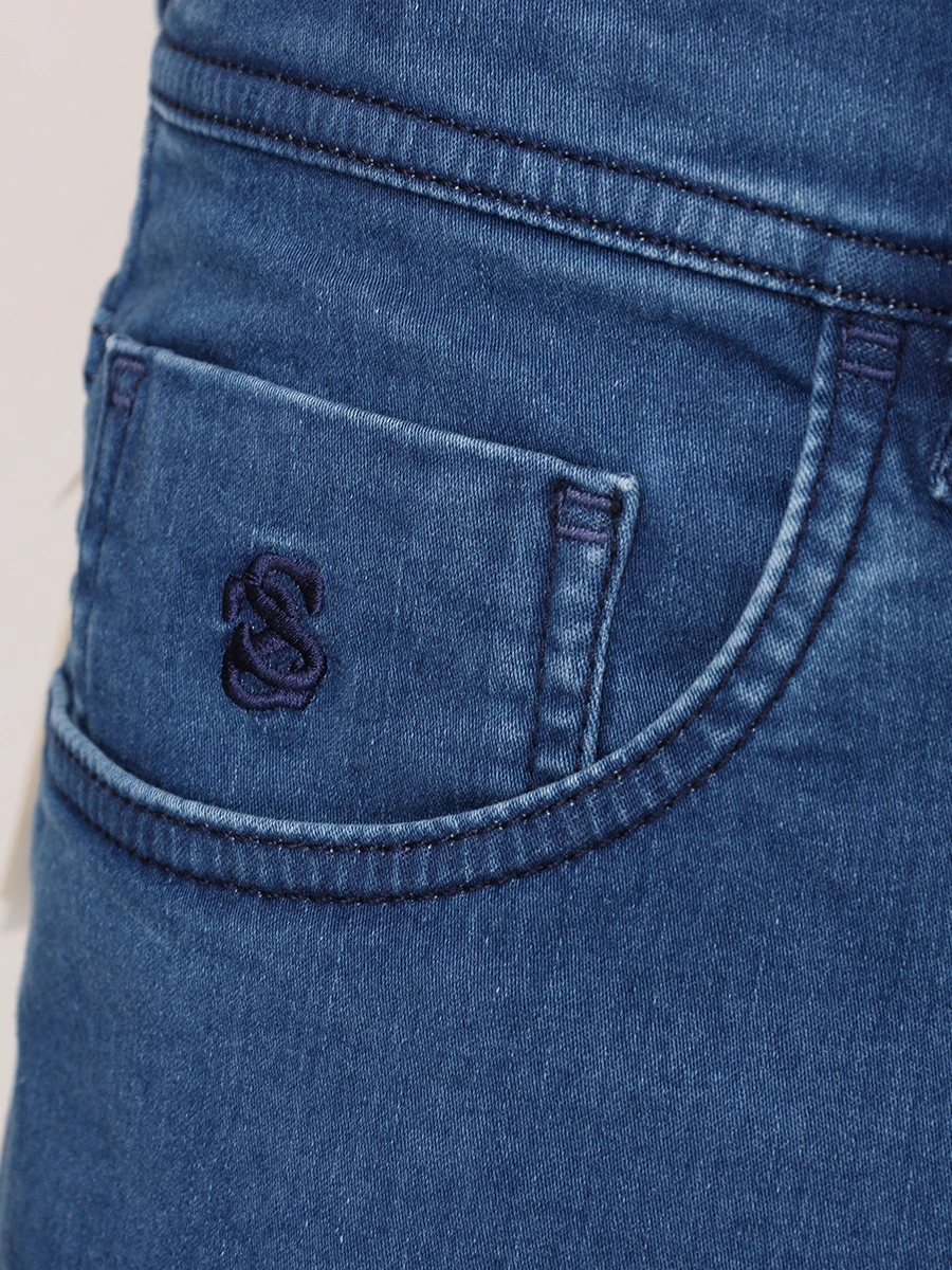 Шорты джинсовые