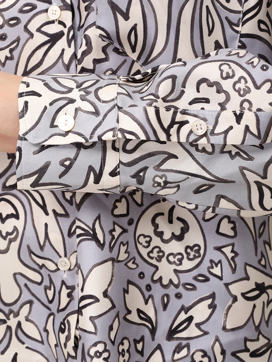 Костюм шелковый