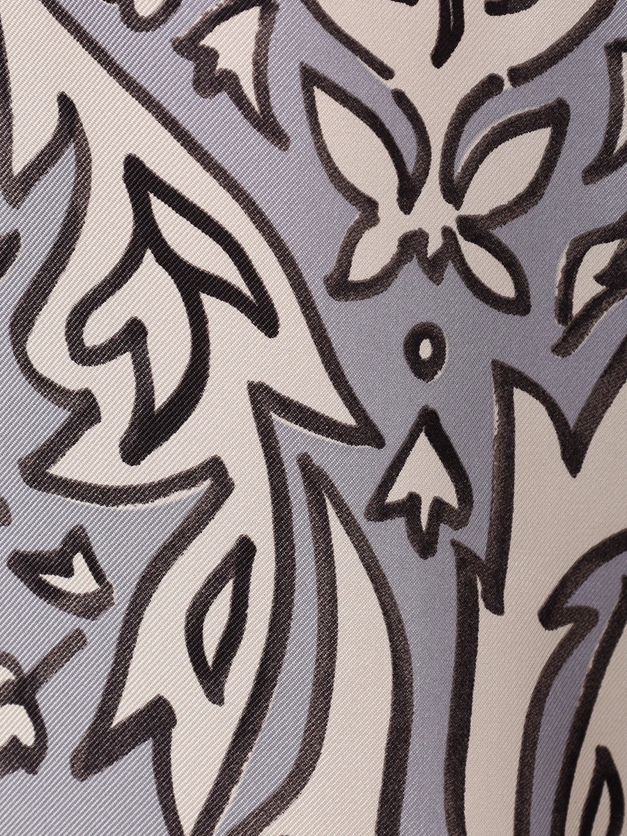 Костюм шелковый