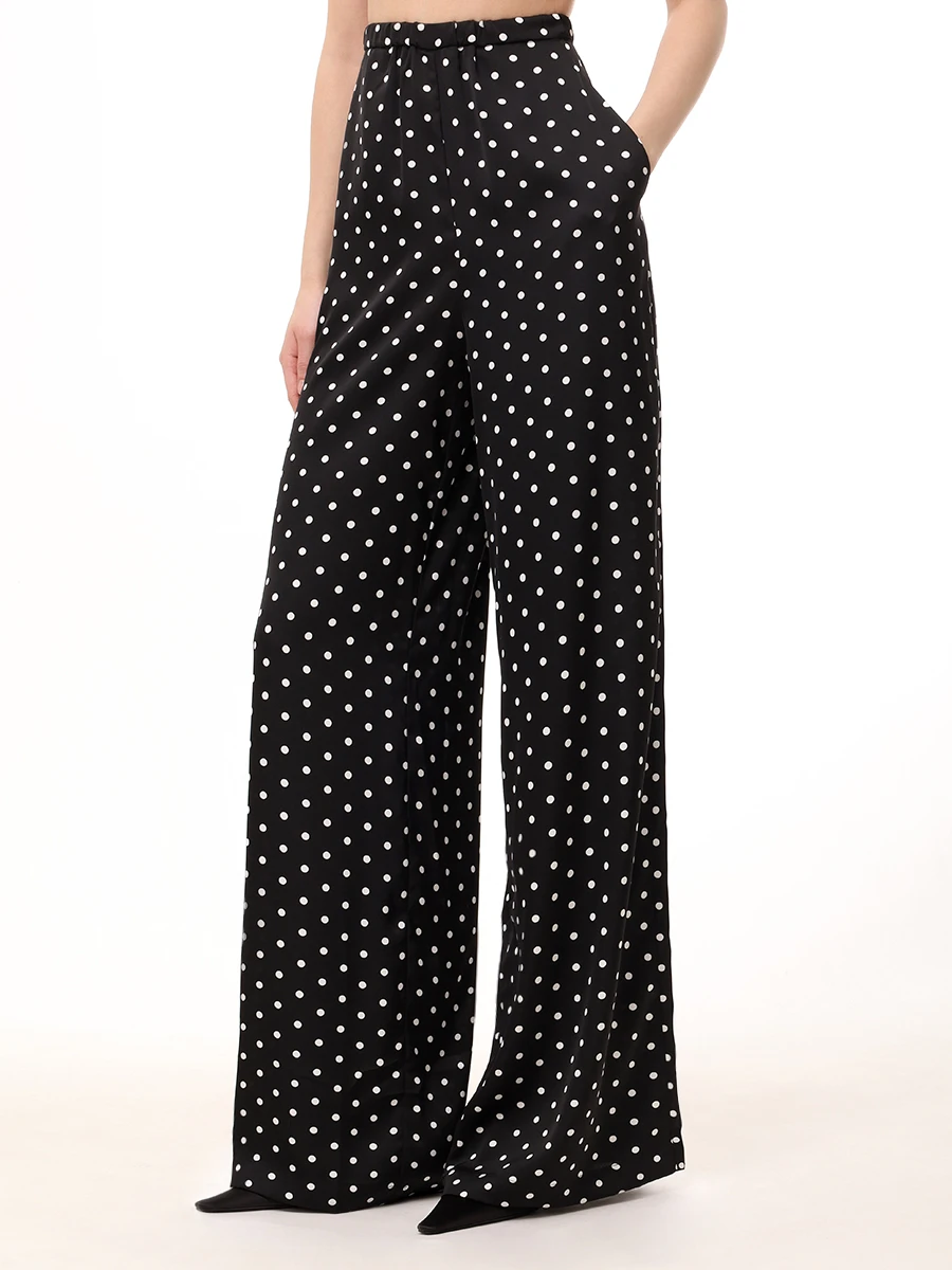 Костюм в горох