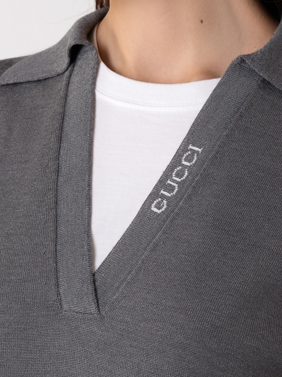 Джемпер шерстяной