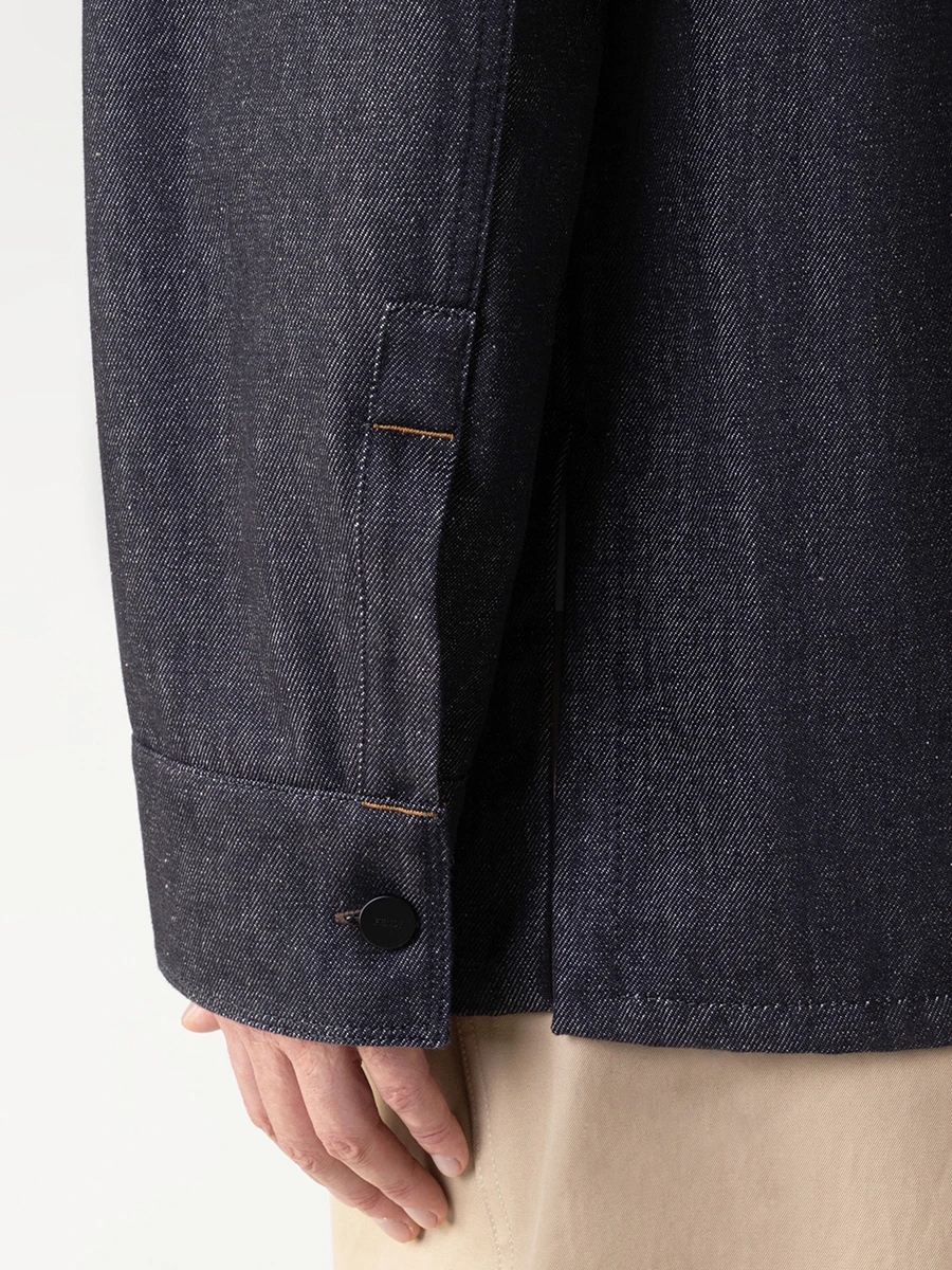 Куртка джинсовая