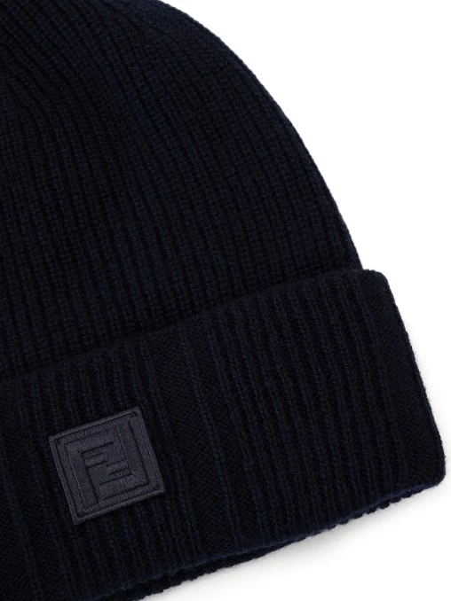 Шапка шерстяная FENDI