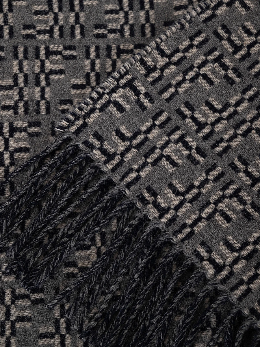 Шарф шерстяной