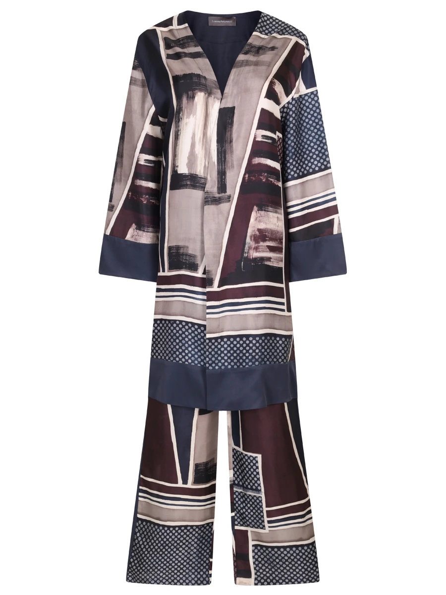 Костюм шелковый