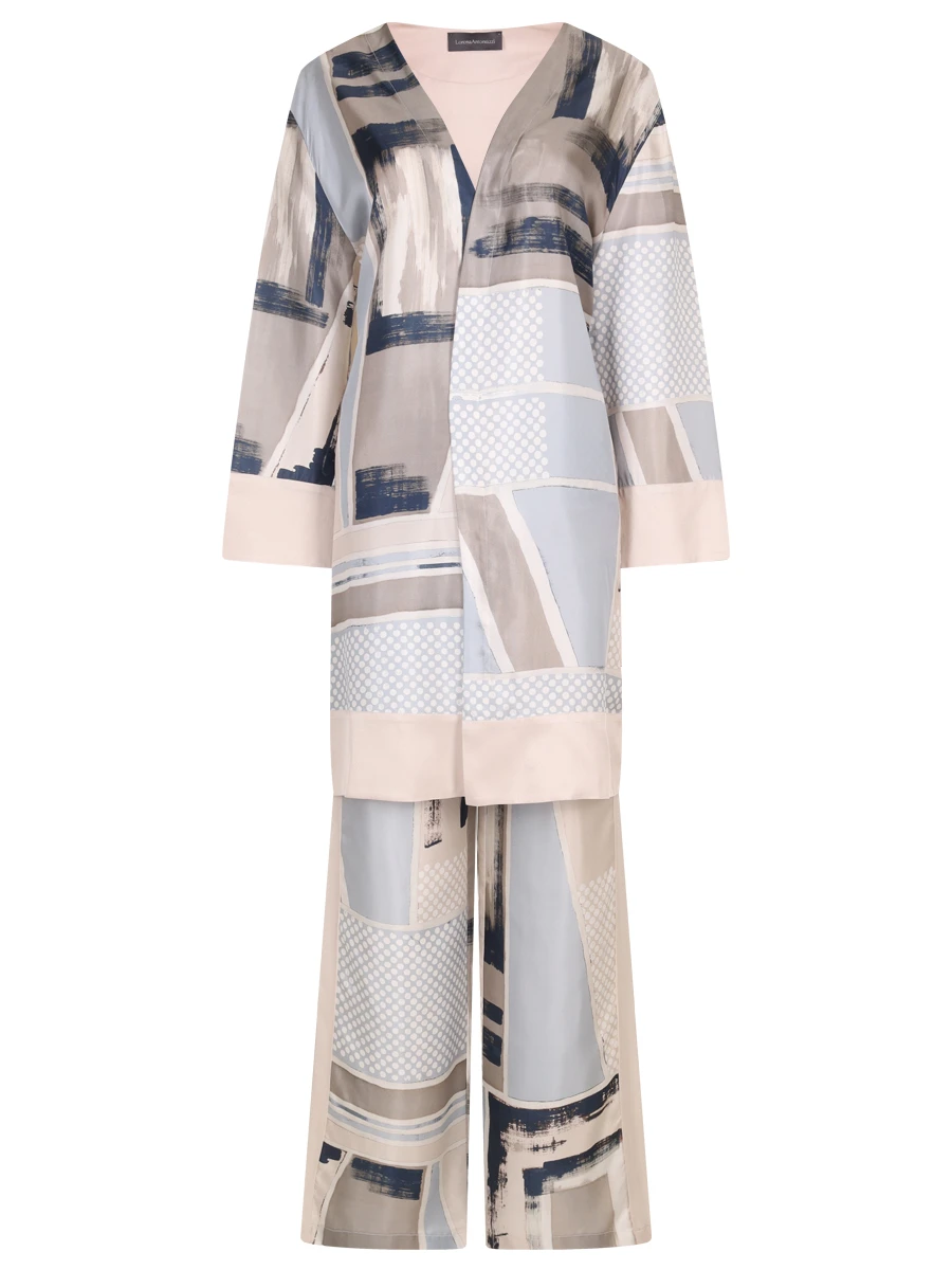 Костюм шелковый