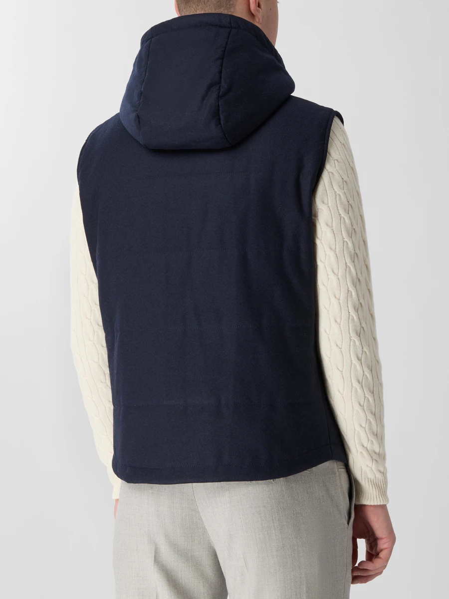 Жилет шерстяной