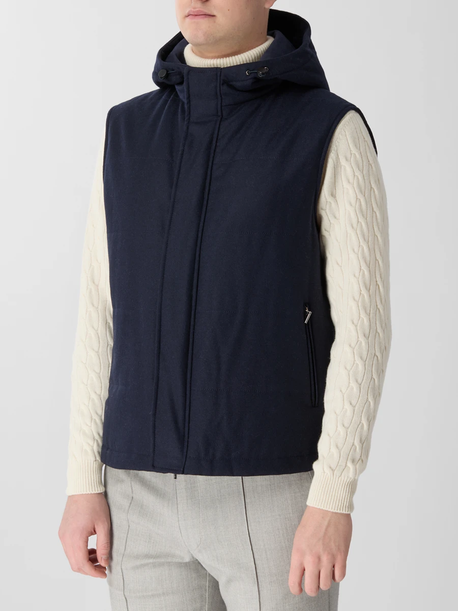 Жилет шерстяной