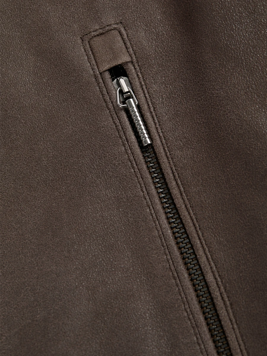 Жилет кожаный