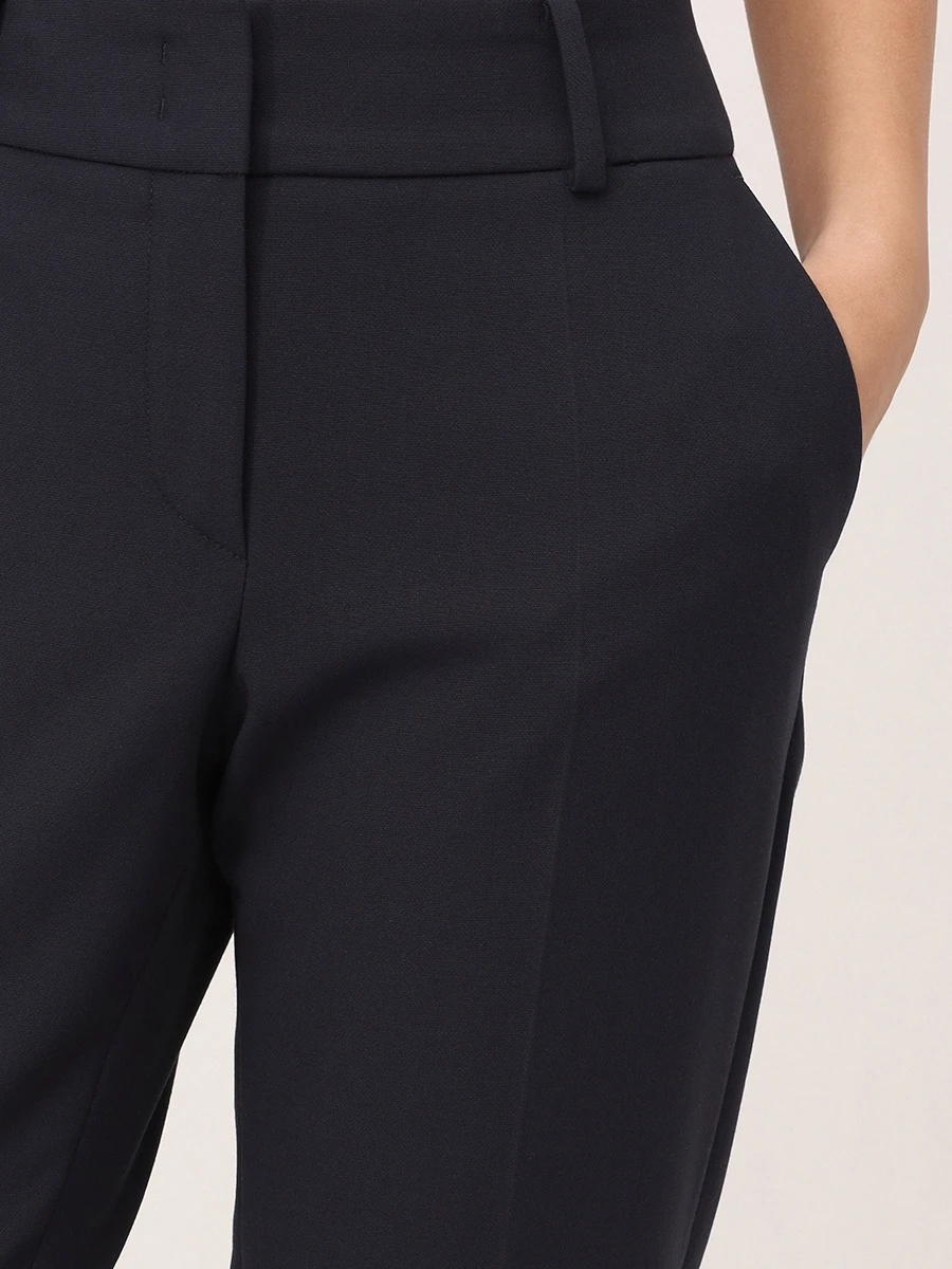 Костюм однотонный