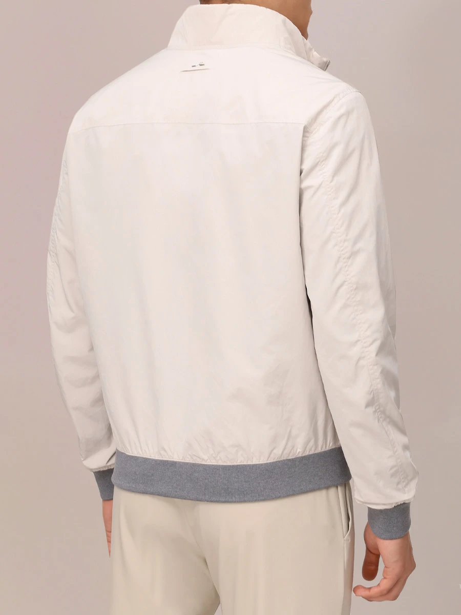 Куртка однотонная