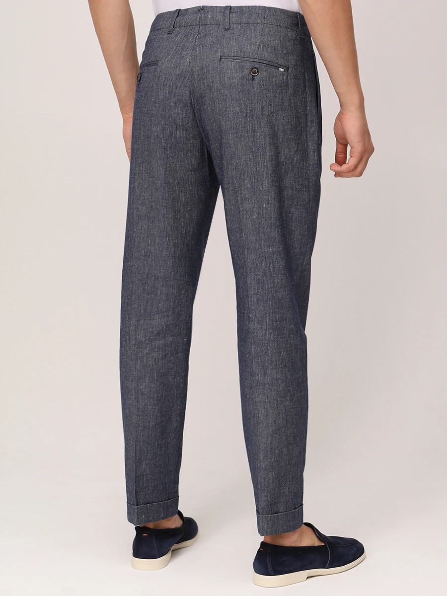 Костюм из хлопка и льна