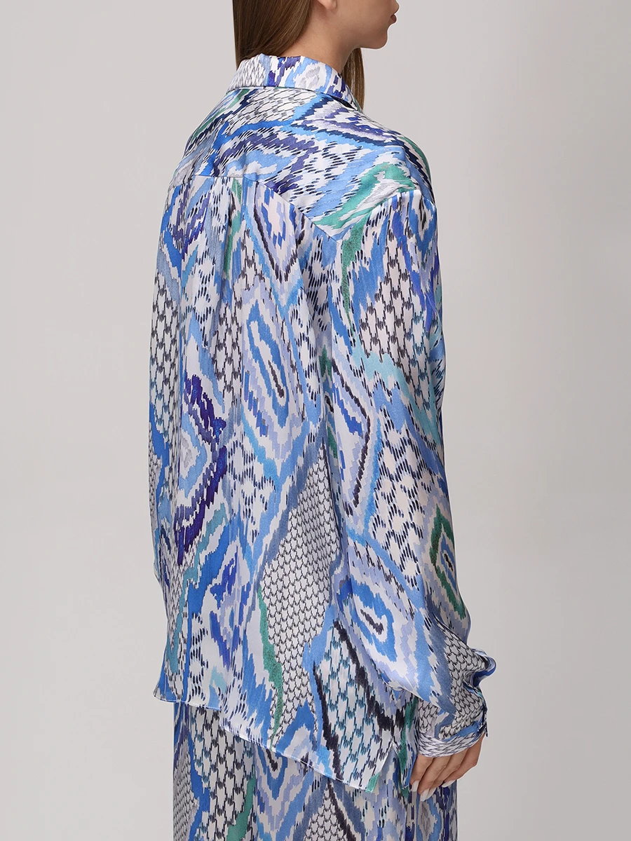 Костюм шелковый