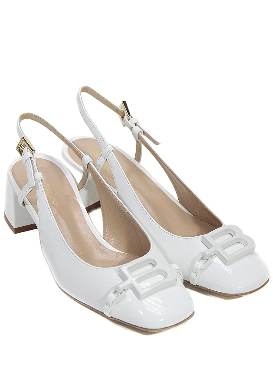 Босоножки кожаные