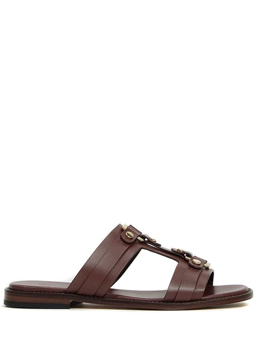 Шлепанцы кожаные DOUCAL`S