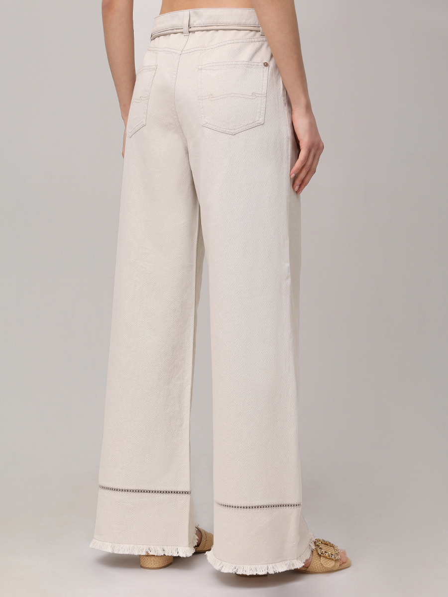 Джинсы из хлопка и льна