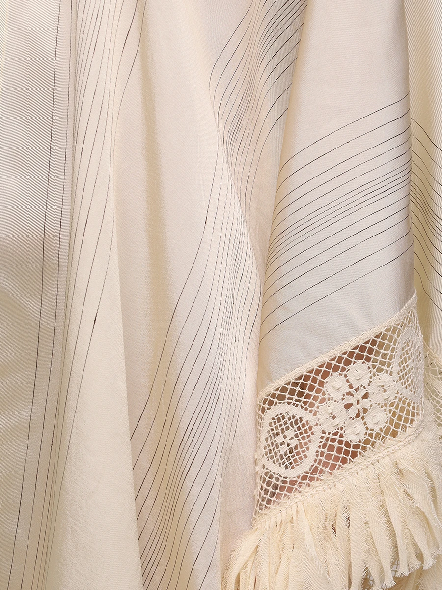 Платье из вискозы