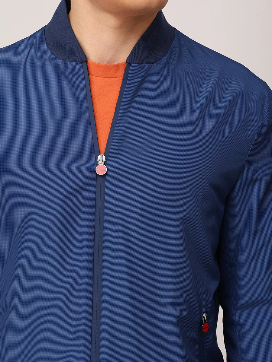 Бомбер однотонный