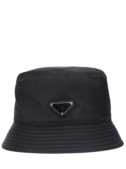 Панама с логотипом PRADA