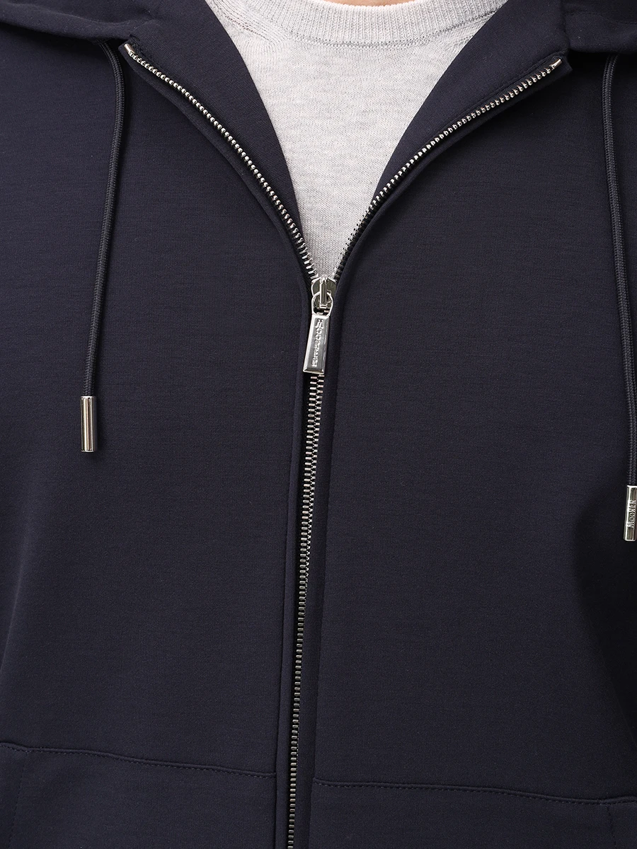 Костюм из вискозы