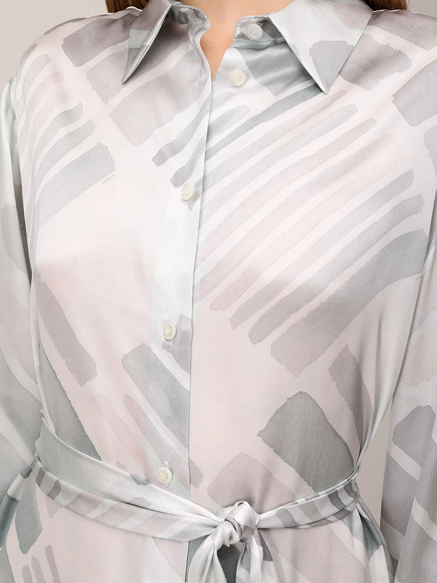 Платье шелковое