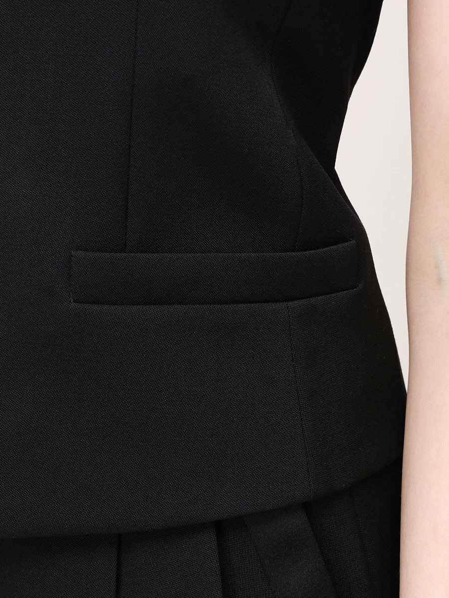 Жилет шерстяной