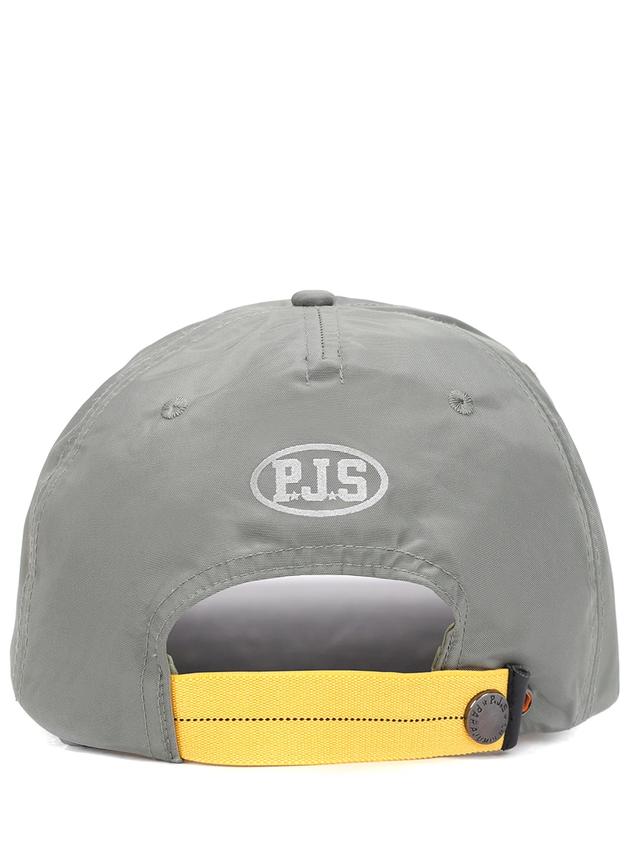 Бейсболка с логотипом