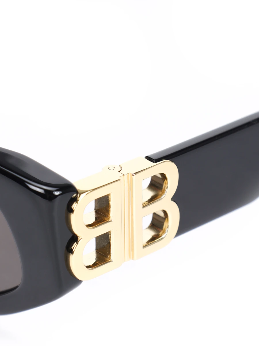 Очки солнцезащитные