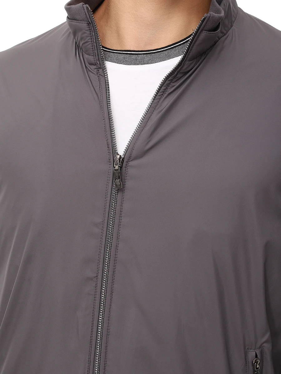 Куртка однотонная