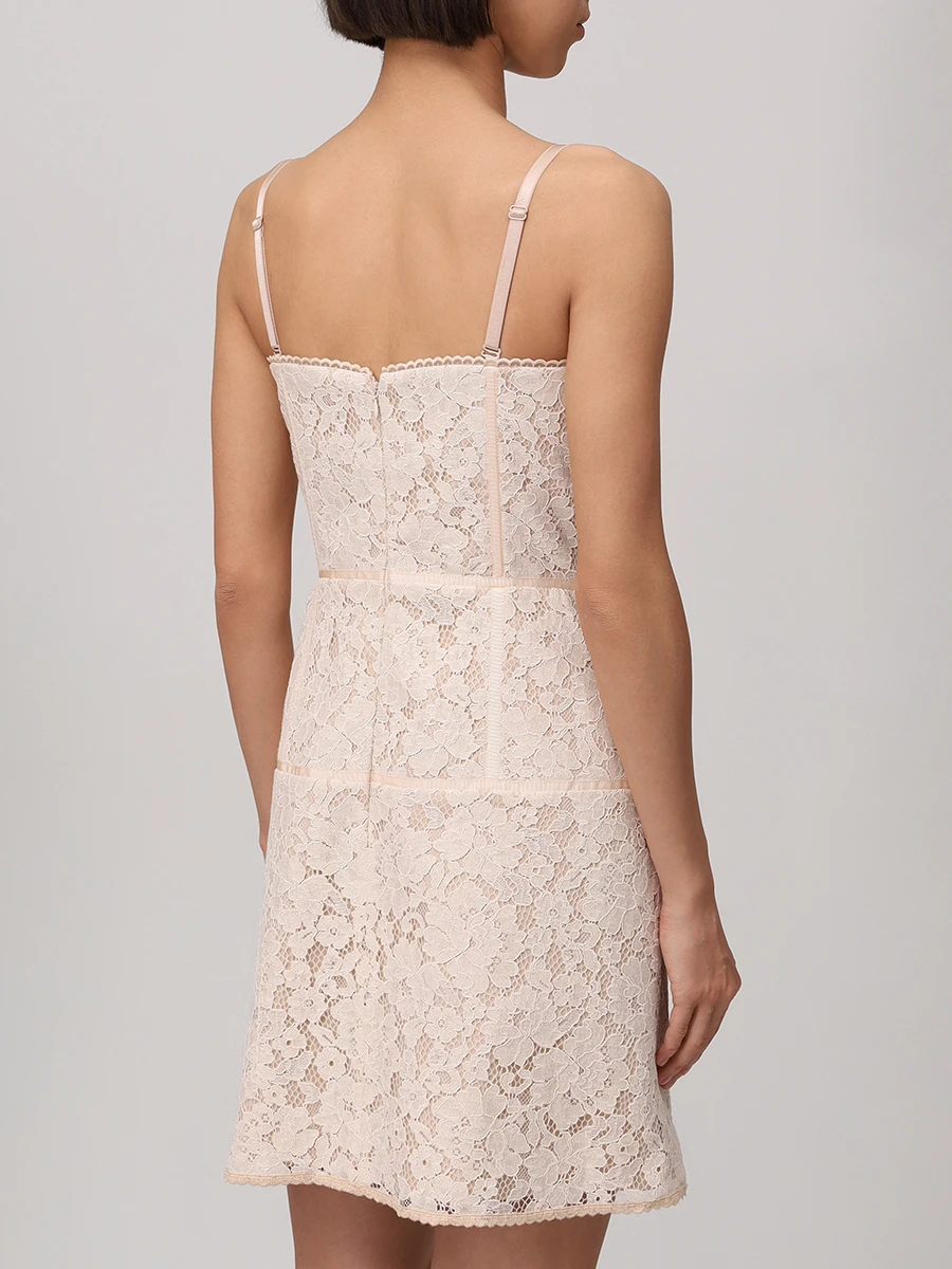 Платье кружевное