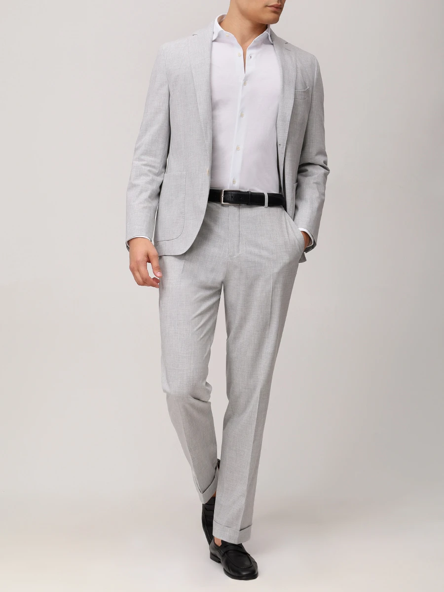 Костюм однотонный