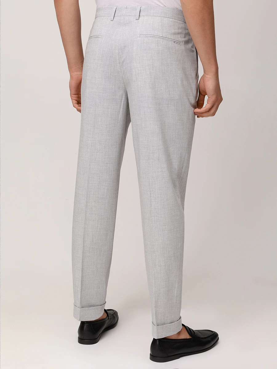 Костюм однотонный