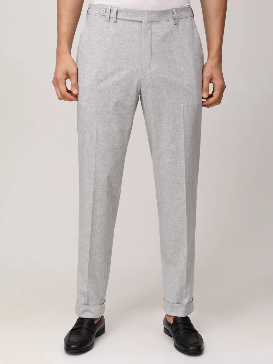 Костюм однотонный