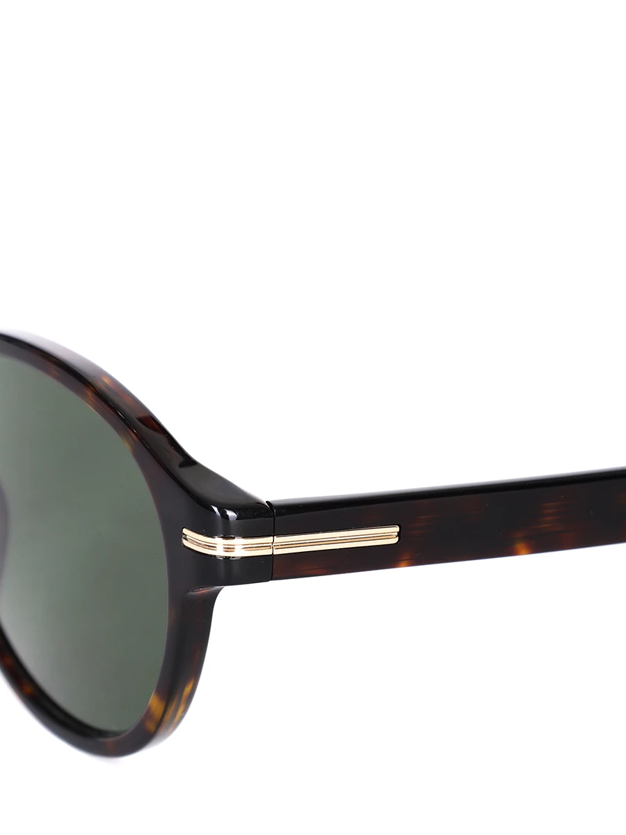 Очки солнцезащитные