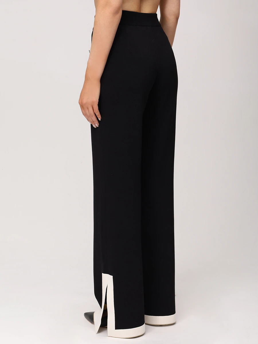 Костюм из шелка и вискозы