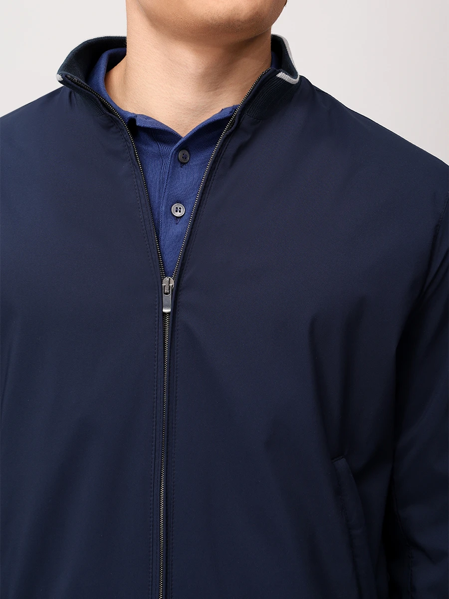 Бомбер однотонный