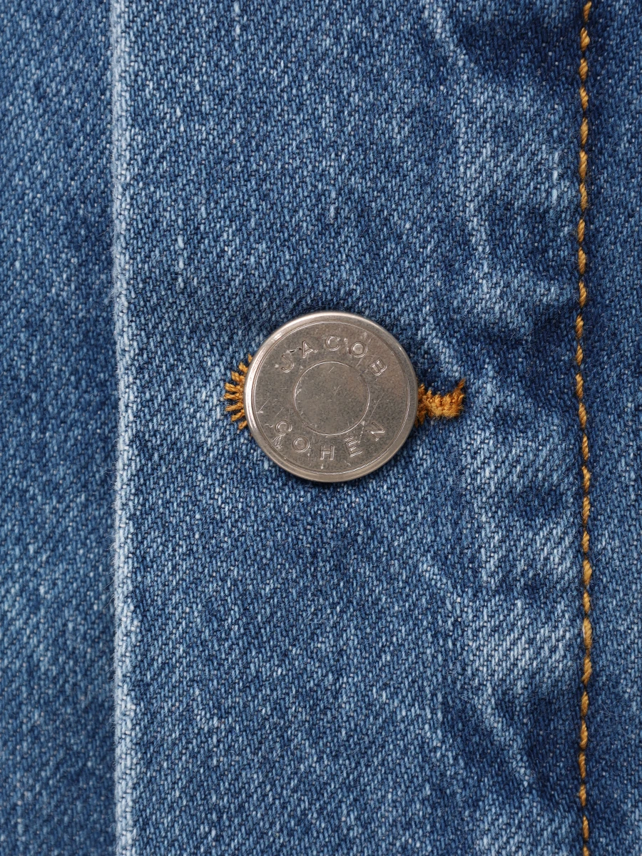 Куртка джинсовая