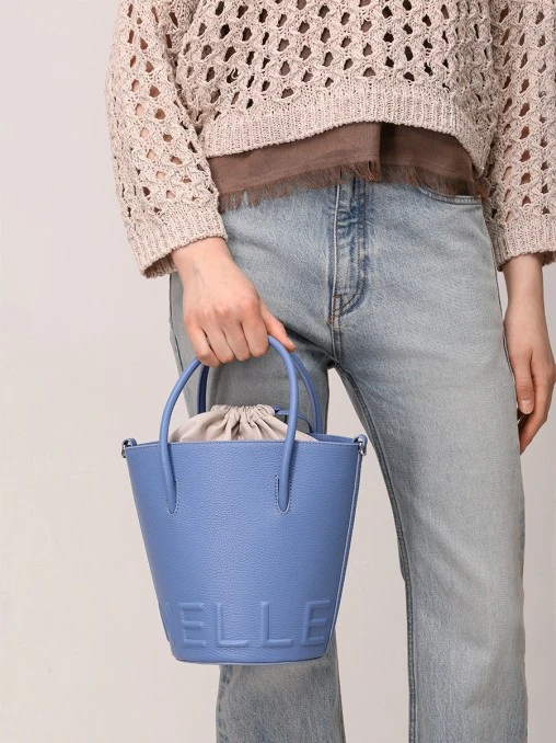 Сумка кожаная COCCINELLE