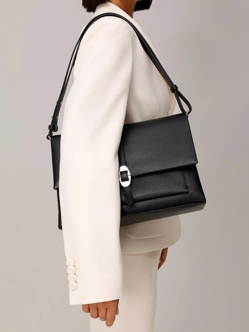 Сумка кожаная COCCINELLE