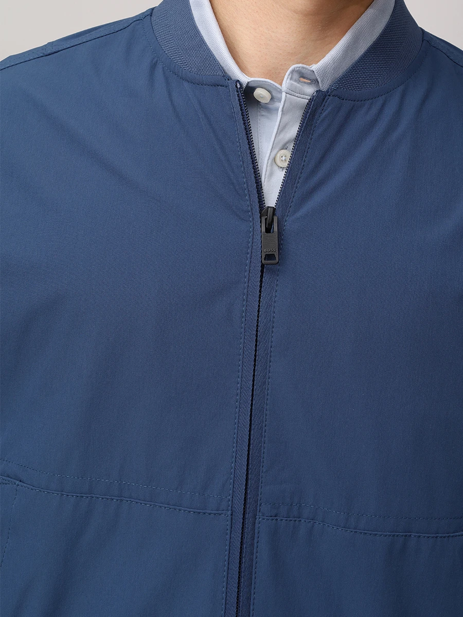 Бомбер однотонный