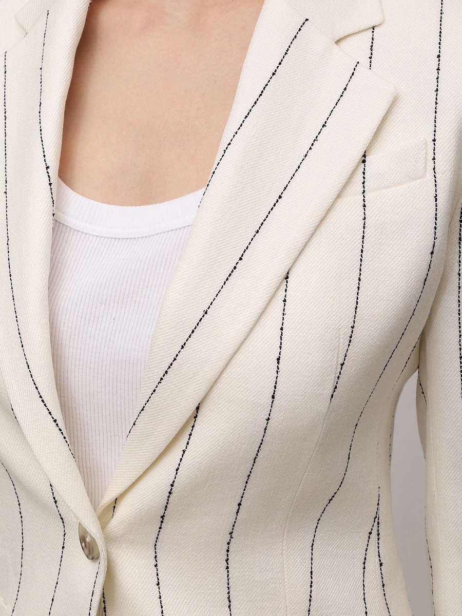 Пиджак изо льна и вискозы