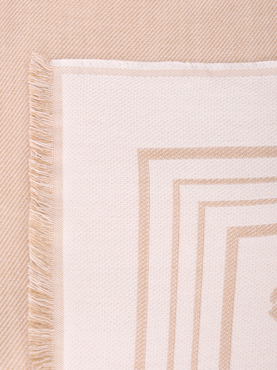 Палантин из вискозы