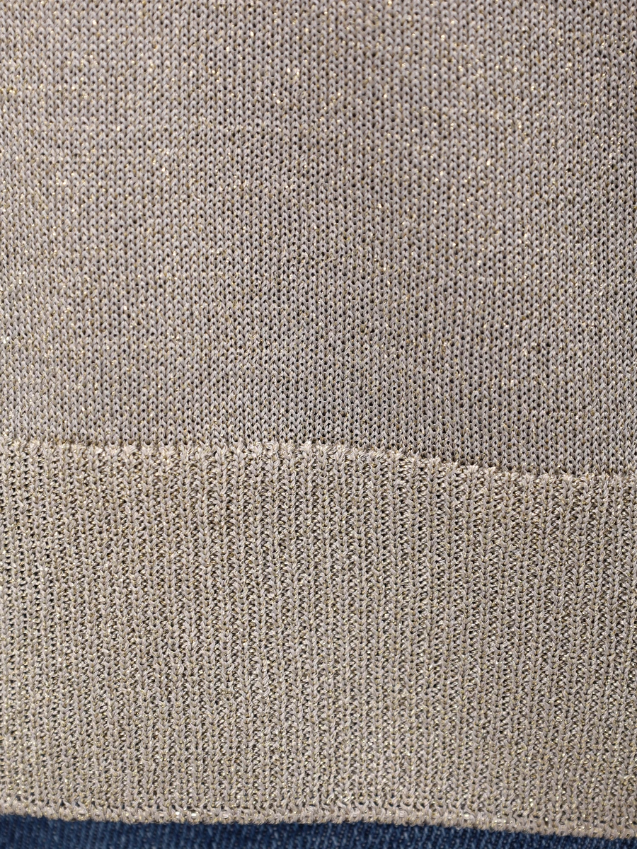 Джемпер из вискозы