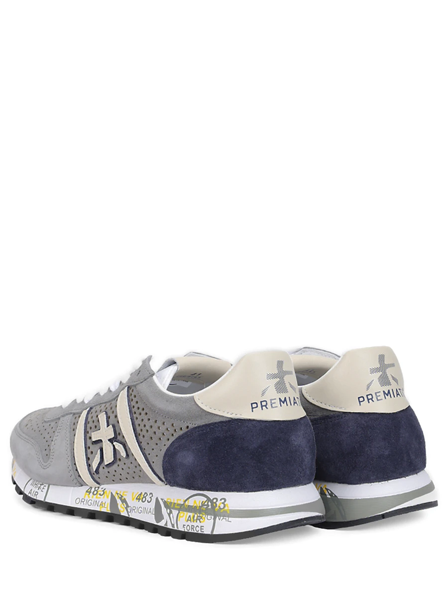 Кроссовки замшевые