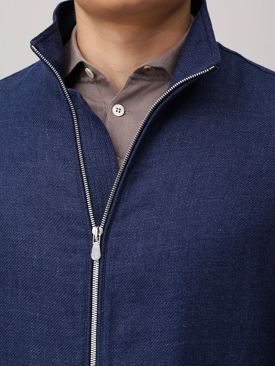 Бомбер изо льна и шерсти