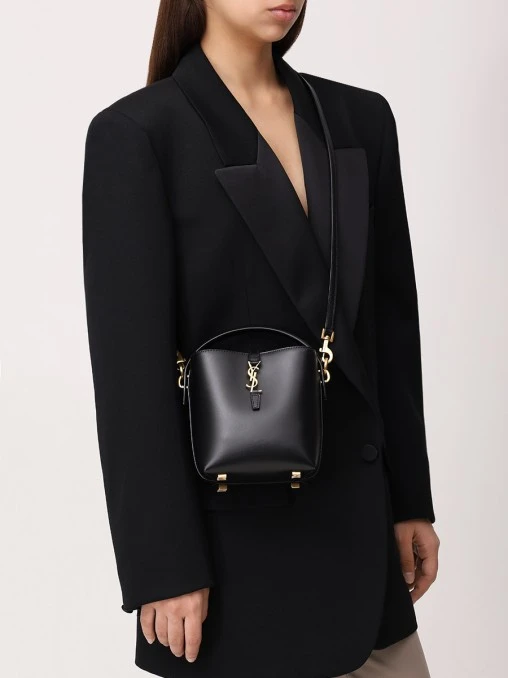 Сумка кожаная Le 37 SAINT LAURENT