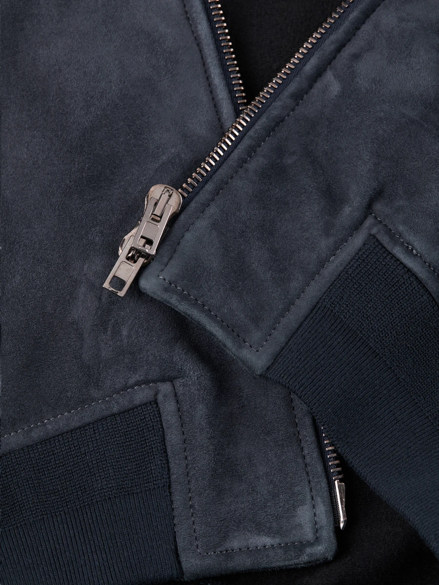 Бомбер замшевый