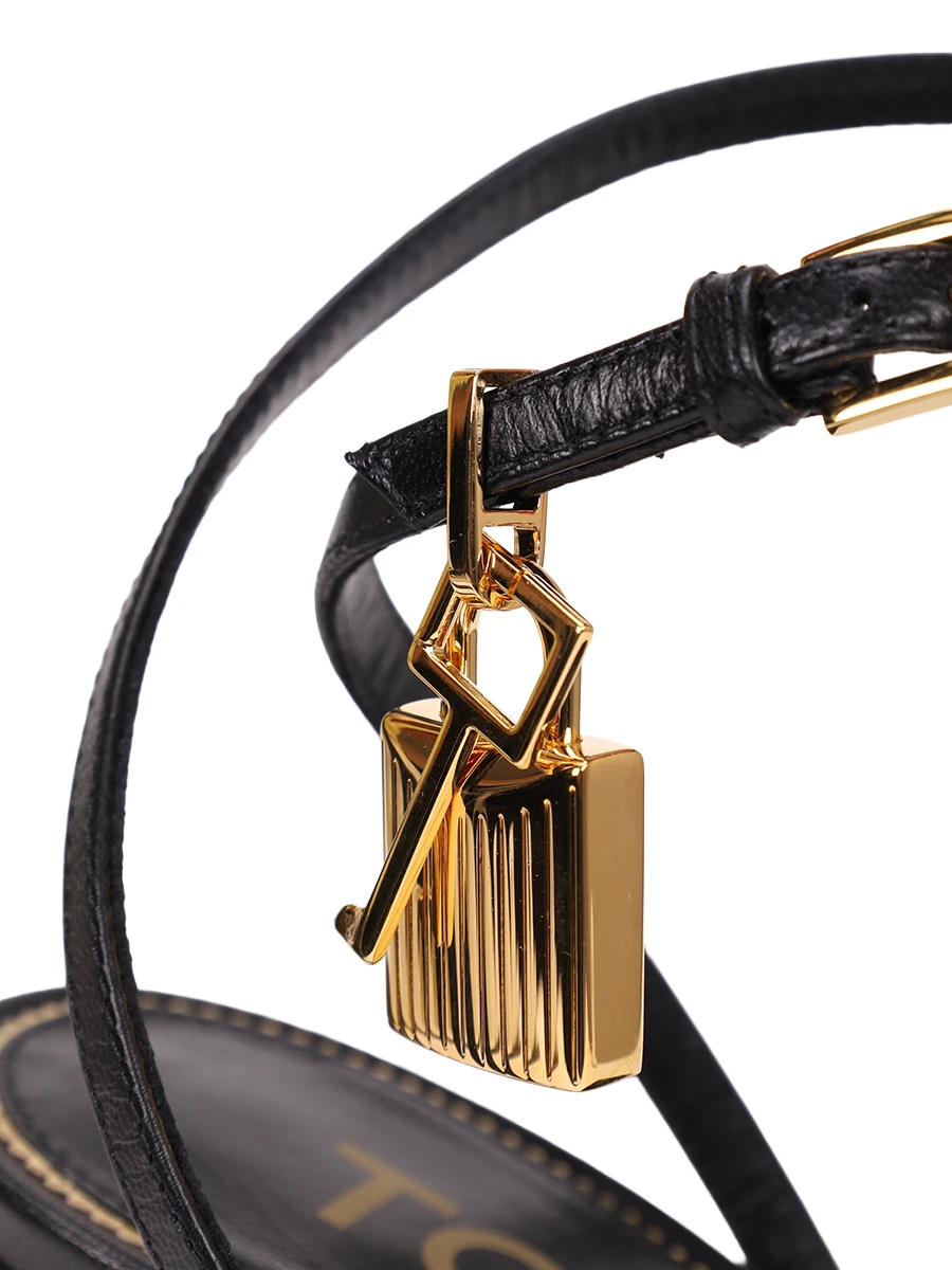 Босоножки кожаные Padlock