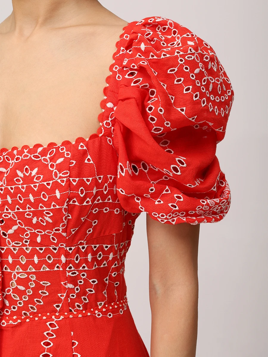 Платье из хлопка и льна